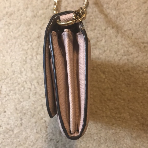 Michael Kors pink crossbody bag - Picture 6 of 12